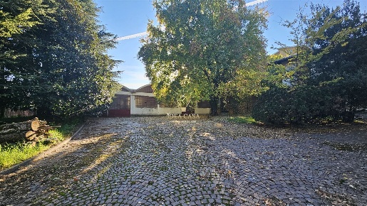Foto Capannone industriale in Via Guglielmo Marconi, Briosco Capriano