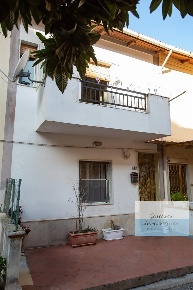 Foto Casa indipendente a Villa San Giovanni Centro di 70 m² con 3 locali