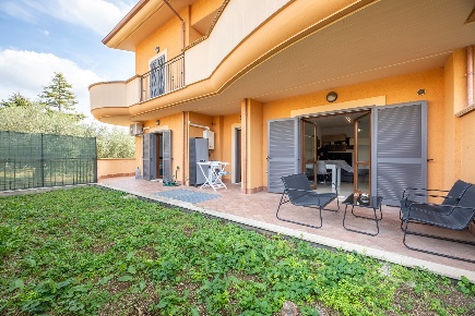 Foto Appartamento in via Lago di Bracciano, Fonte Nuova Santa Lucia