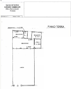 Foto Capannone industriale a Firenze Brozzi di 260 m² con 3 locali