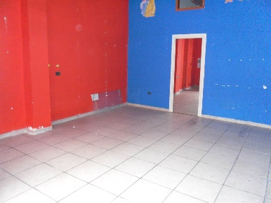 Foto Negozio a Pontecagnano Faiano Pontecagnano di 40 m² con 1 locali