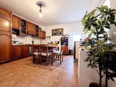 Foto Appartamento a Osimo Centro di 224 m² con 7 locali in vendita