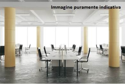 Foto Ufficio in via ferraris 100, Prato Le Badie di 108 m² con 4 locali