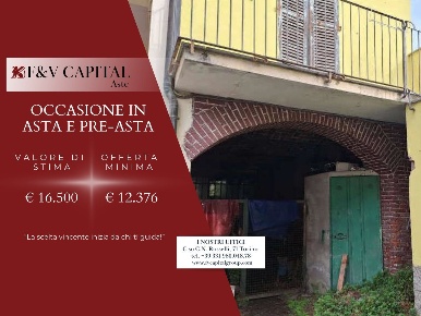 Foto Appartamento in Via Francesco Re, Condove Centro di 83 m² con 2 locali