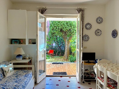 Foto Appartamento in via Piave, Loano di 45 m² con 2 locali in vendita