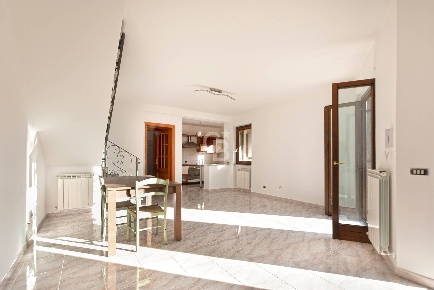 Foto Villa unifamiliare in Via Aldo Moro, Bomarzo Centro di 115 m²