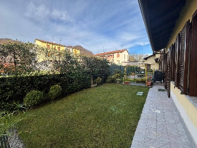 Foto Appartamento in VIA ARTURO TOSCANINI, Valgreghentino Centro di 61 m²