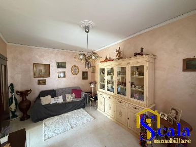 Foto Appartamento in VIA ANFITEATRO, Santa Maria Capua Vetere di 110 m²