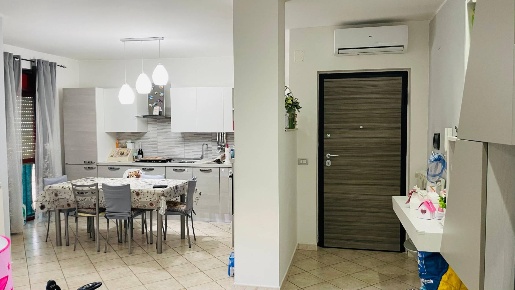 Foto Appartamento in Via San Benedetto da Norcia, Apice di 80 m² in vendita