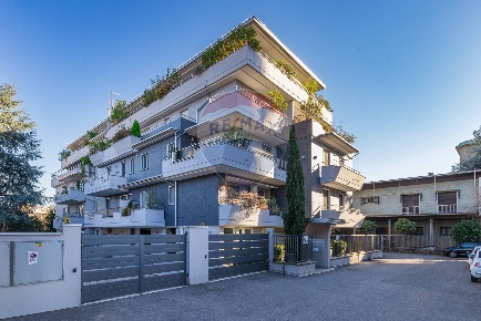 Foto Appartamento in vi Gravina, Busto Arsizio Sant'Edoardo di 110 m²