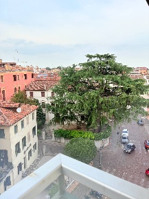Foto Appartamento in Piazza Borsa, Treviso Piazza dei Signori di 90 m²