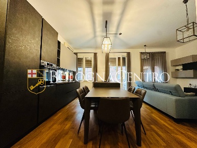 Foto Appartamento in Strada Maggiore, Bologna Centro Storico di 92 m²