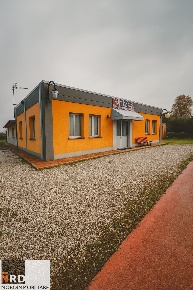 Foto Locale commerciale a Rodigo Centro di 300 m² con 4 locali in vendita