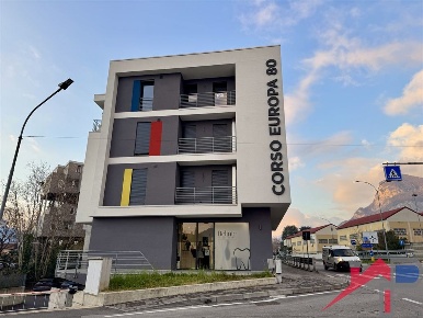 Foto Appartamento a Calolziocorte Centro di 75 m² con 3 locali in vendita