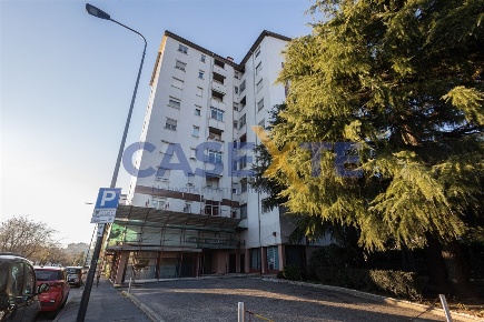 Foto Appartamento in Via Lucca, Milano Bisceglie di 110 m² con 4 locali