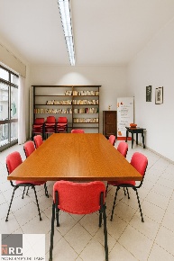 Foto Negozio in PIAZZA VITTORIO VENETO, Pegognaga Centro di 91 m²