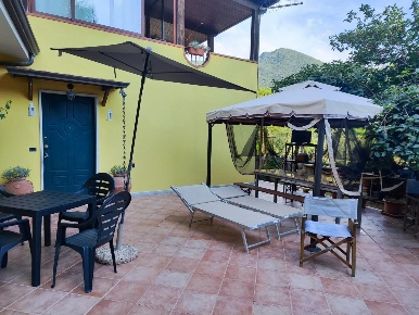 Foto Villa bifamiliare a Carrara Miseglia, Bedizzano, Codena di 90 m²