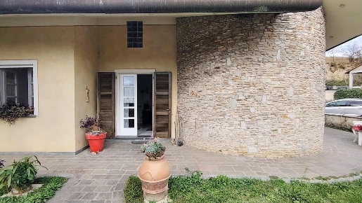 Foto Appartamento a Casciana Terme Lari Casciana Terme di 250 m² in vendita