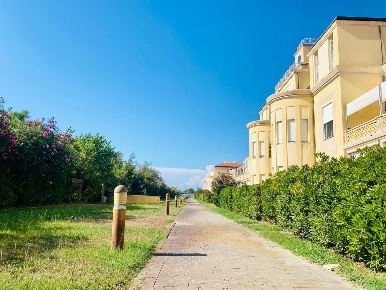 Foto Appartamento a Pisa Calambrone di 80 m² con 4 locali in affitto