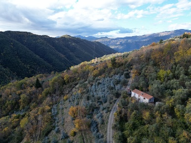 Foto Villa unifamiliare in Località Pomo 2, Castel Vittorio di 92 m²