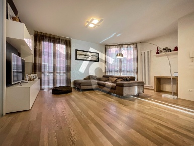 Foto Villa a schiera a Jesi Gallodoro - Prato di 176 m² con 5 locali