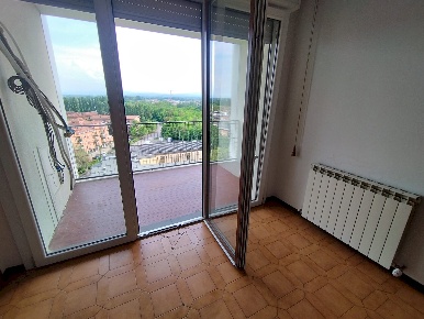 Foto Appartamento in via Pavia, Modena Sant'Agnese - Università di 135 m²