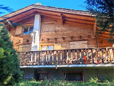 Foto Appartamento in via Circonvallazione, Pont-Saint-Martin Centro