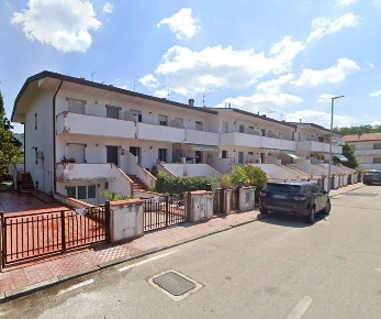 Foto Villa a schiera in Via Provinciale Lucchese, Serravalle Pistoiese