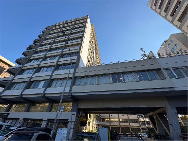 Foto Box in Largo Luigi Antonelli, Roma San Paolo di 72 m² con 1 locali