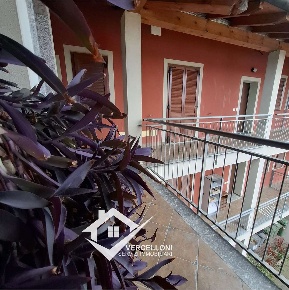 Foto Appartamento a Suno di 65 m² con 2 locali in vendita