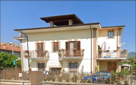 Foto Appartamento in VIA SAN MAGNO 55, Monte San Biagio di 162 m² all'asta