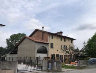 Foto Case indipendenti in Via Luigi Einaudi, Martellago Maerne di 178 m²