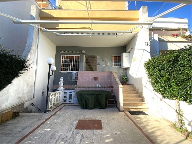 Foto Appartamento a Ardea di 69 m² con 2 locali in vendita