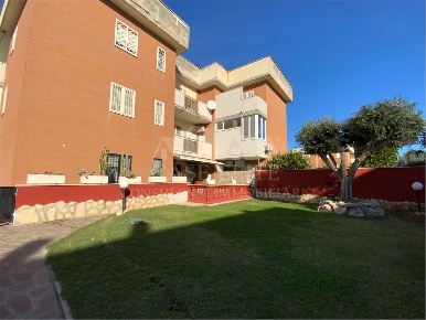 Foto Appartamento a Ardea di 95 m² con 3 locali in vendita