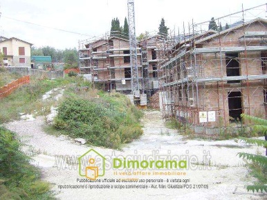Foto Case indipendenti in via di Collecchio, Pescia di 6056 m² all'asta