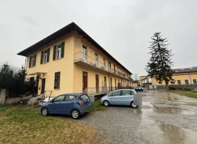 Foto Appartamento in Via Guglielmo Marconi, Borgone Susa di 107 m² all'asta