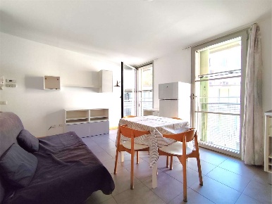 Foto Appartamento in Via Giacosa 53, Milano Rovereto di 50 m² con 2 locali