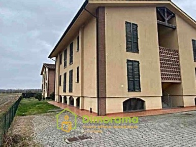 Foto Appartamento Santa Maria a Monte Centro di 67 m² con 3 locali all'asta