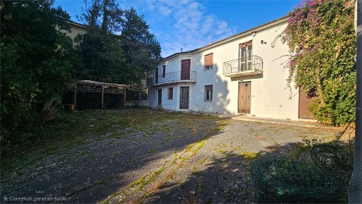 Foto Appartamento in PIAZZA GIUSEPPE MAZZINI 2, Monsano di 546 m²