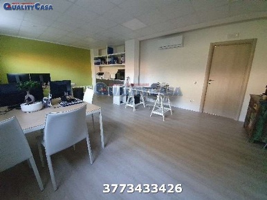 Foto Ufficio a Falconara Marittima di 80 m² con 2 locali in vendita