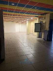 Foto Locale commerciale a Casavatore di 140 m² con 2 locali in affitto