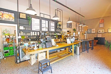 Foto Negozio in via caniana, Bergamo Canovine di 130 m² con 2 locali