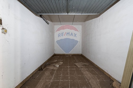 Foto Box in VIA FEDERICO FELLINI, Fiano Romano di 17 m² con 1 locali