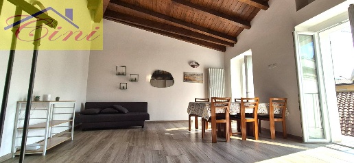 Foto Appartamento in VIA ROMA, Vercurago di 94 m² con 3 locali in vendita