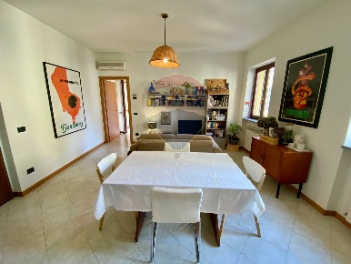 Foto Appartamento in Via Magenta, Novara Centro - Stazione di 74 m²