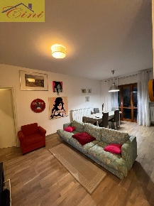 Foto Appartamento in via dante alighieri, Cremeno di 79 m² con 2 locali