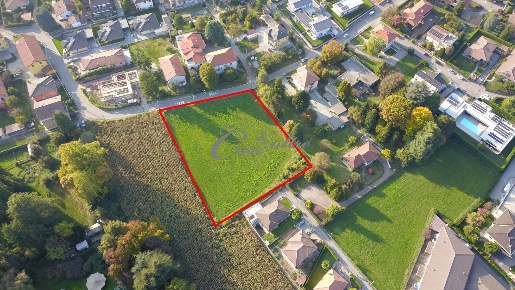 Foto Terreno residenziale in Via Volta, Cermenate di 4040 m² in vendita