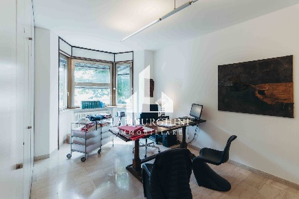 Foto Ufficio in Viale Cavour, Ferrara Centro Storico di 100 m² con 3 locali