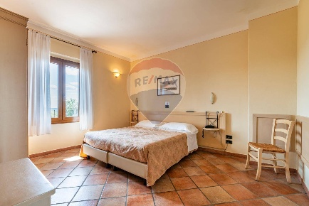 Foto Hotel in Via Lando Conti, Greve in Chianti Chiocchio di 387 m²
