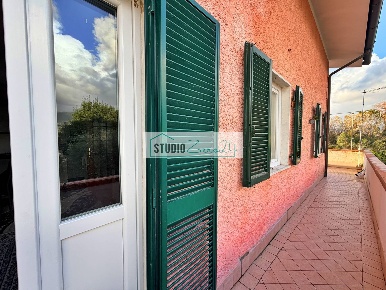 Foto Appartamento in Via del Polverificio, Pietrasanta di 60 m² in vendita